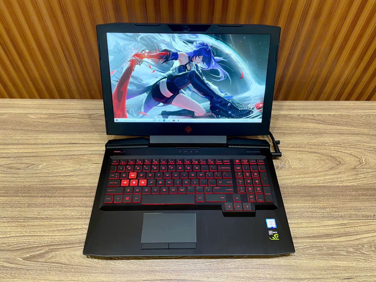 Laptop Gaming HP OMEN 15T - 15.6" IPS / i7-7700HQ / GTX 1060 Max-Q / 16GB / SSD 256G + HDD 2Tb (box 2nd)