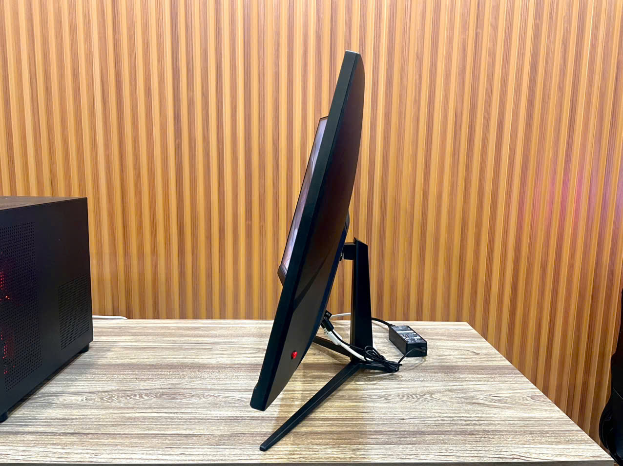 Màn hình Cong Gaming MSI G32C4X - 32 inch - FHD VA / 250Hz / 1ms