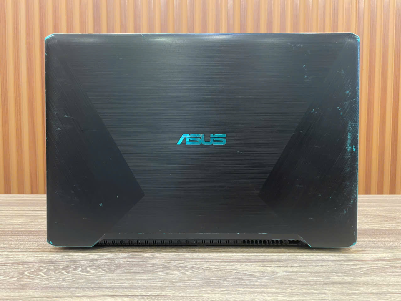 Laptop Gaming ASUS - 15.6" FHD / Ryzen 5 3500U / RTX 1050 4G / 16G / 512G