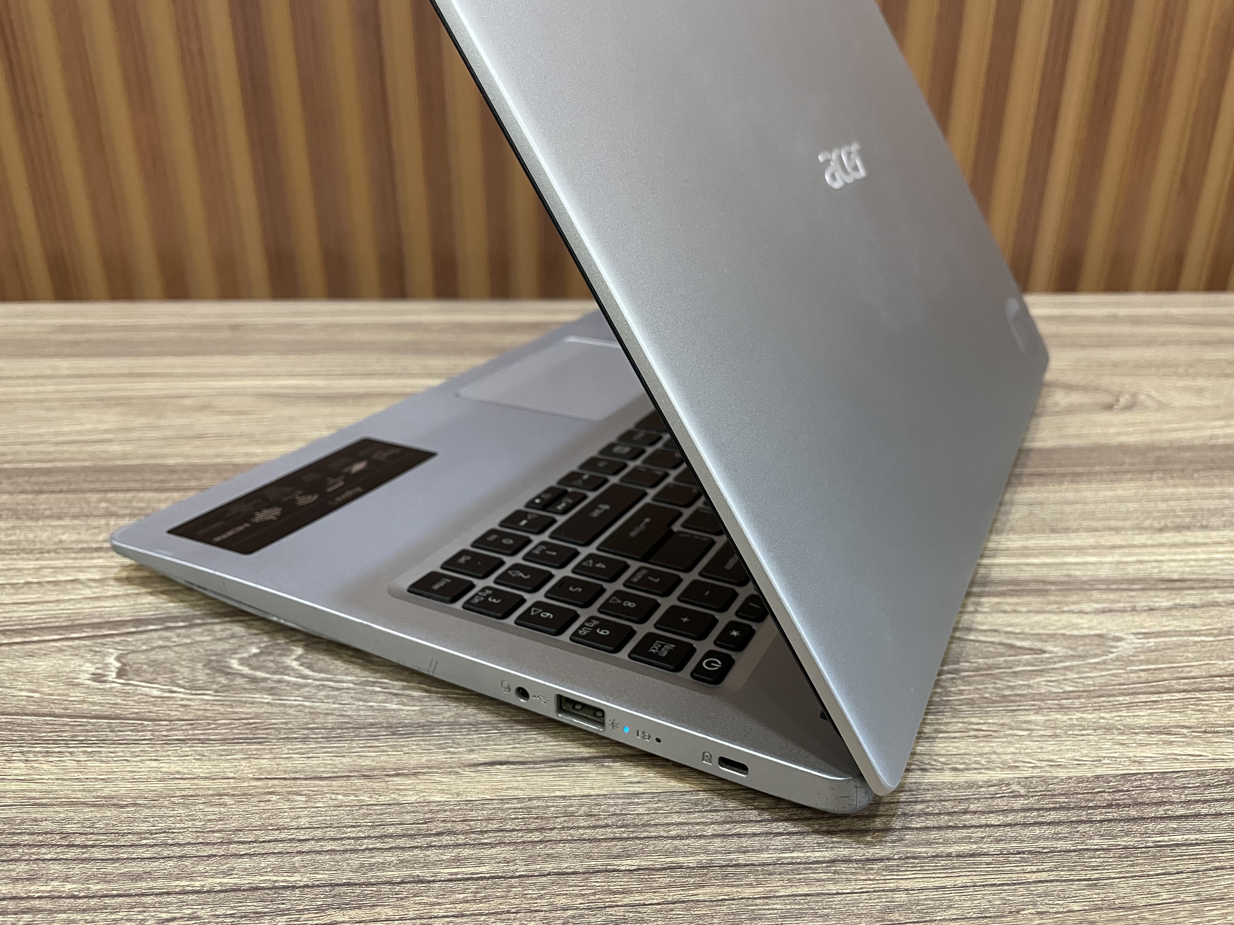 Laptop Acer Aspire 5 - 15.6" FHD / i5-10210U / 8G / 120G (Tạm hết hàng)