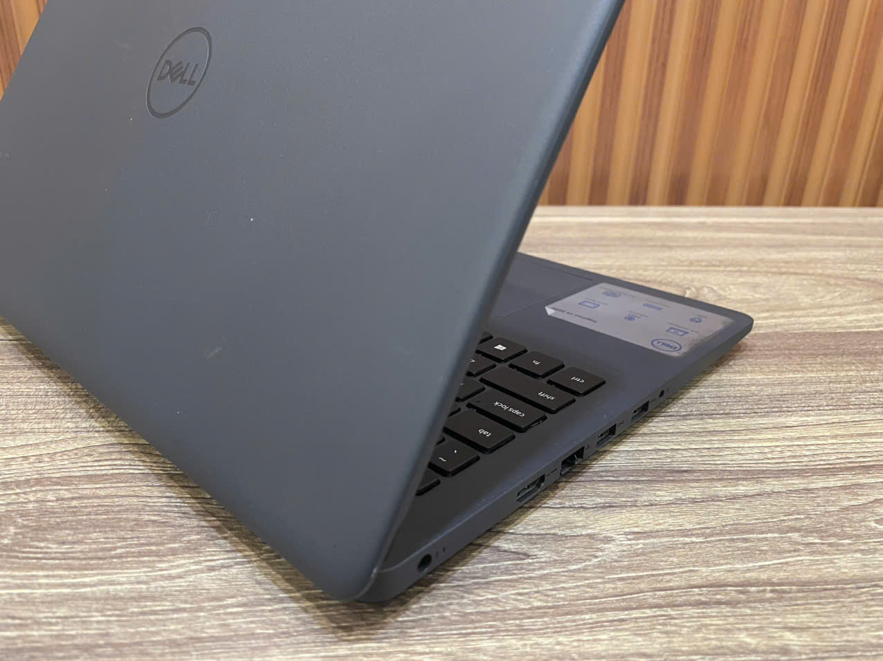 Laptop Dell Inspiron 15 3501 - 15.6" FHD IPS / i5-1135G7 / 16G / 256G