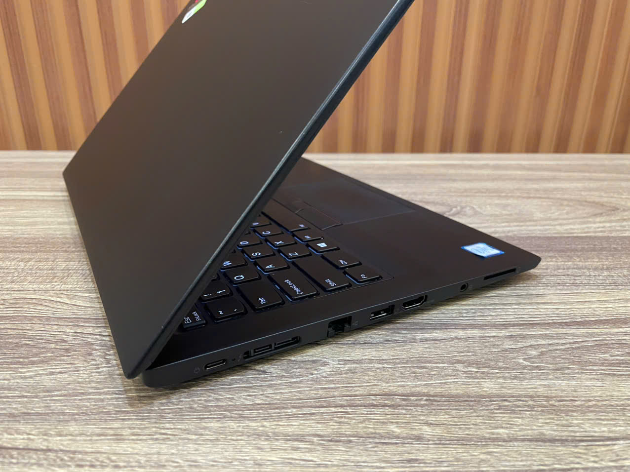 Laptop LENOVO ThinkPad T480s - 14" FHD / i7-8650U / 24G / 512G (Tạm hết hàng)