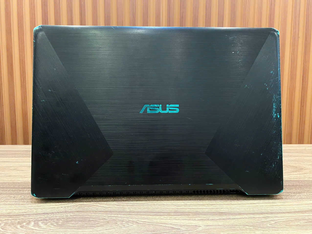 Laptop Gaming ASUS - 15.6" FHD / Ryzen 5 3500U / RTX 1050 4G / 16G / 256G (Tạm hết hàng)