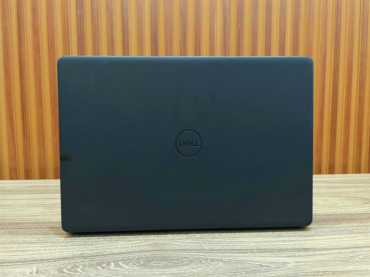 Laptop DELL Inspiron 3501 _ 15.6" FHD / i3-1115G4 / 8G / 256G (Tạm hết hàng)