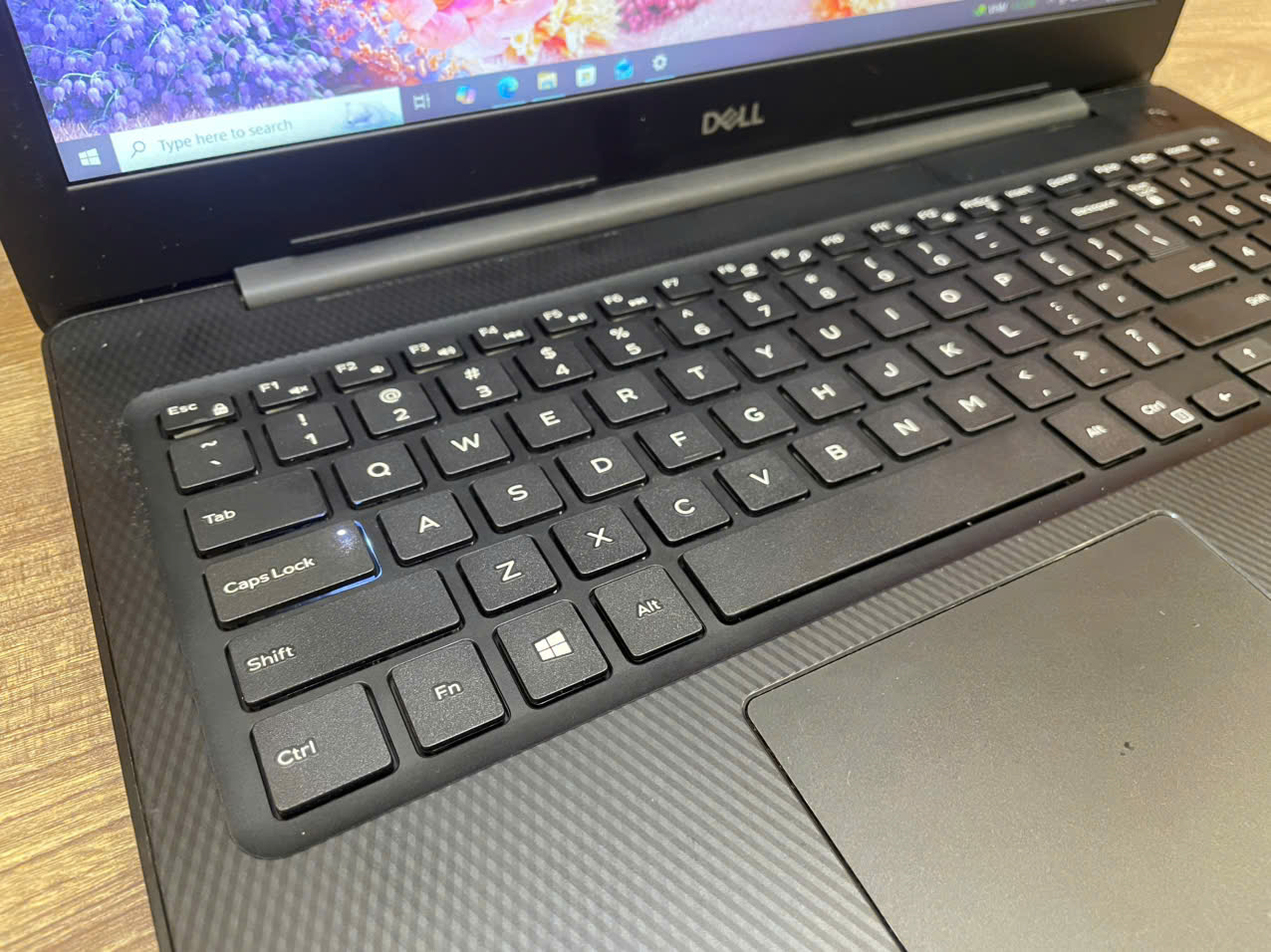 Laptop DELL Inspiron 15 3593 - 15.6" FHD / i5-1035G1 / 8G / 120G