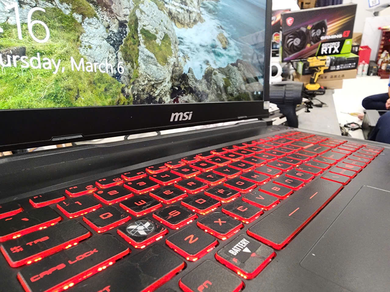 Laptop MSI Gaming i7-8750H / Ram16G / GTX 4G mạnh mẽ