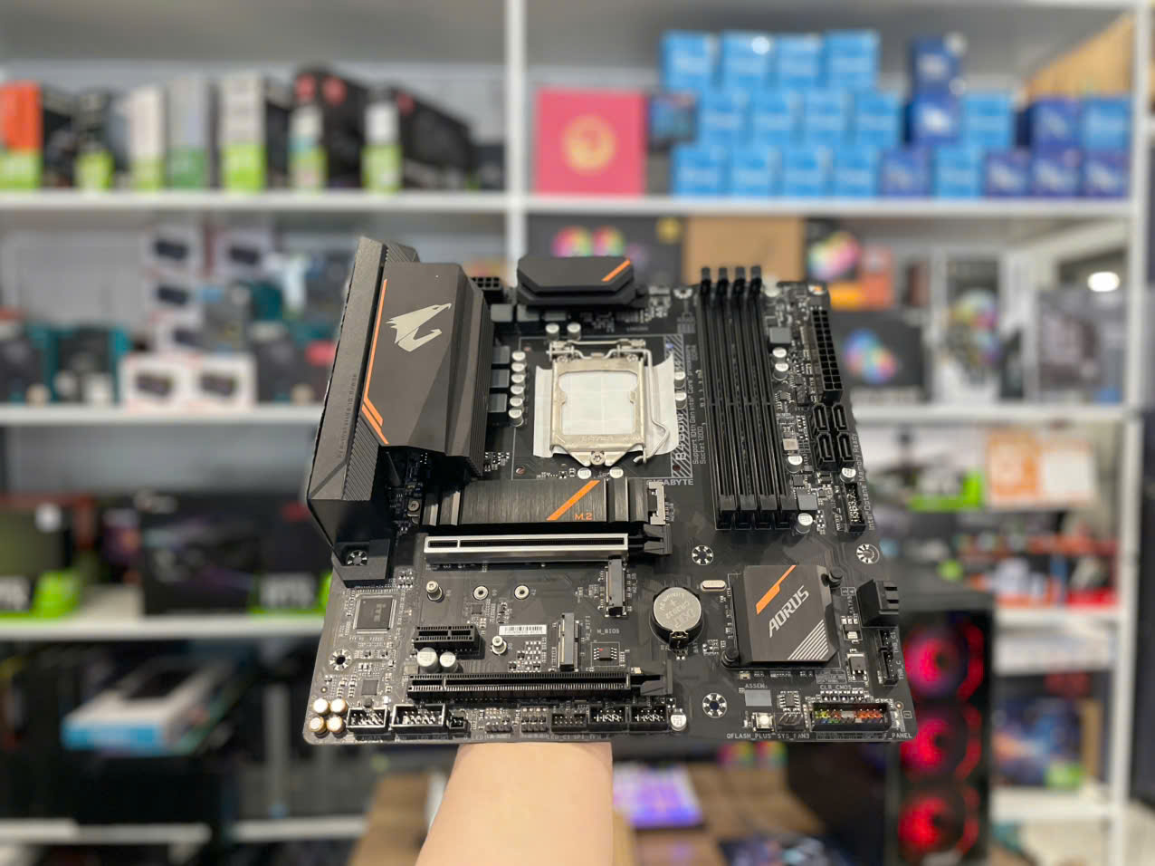 Main B460M Aorus Pro Gen10 full box like new