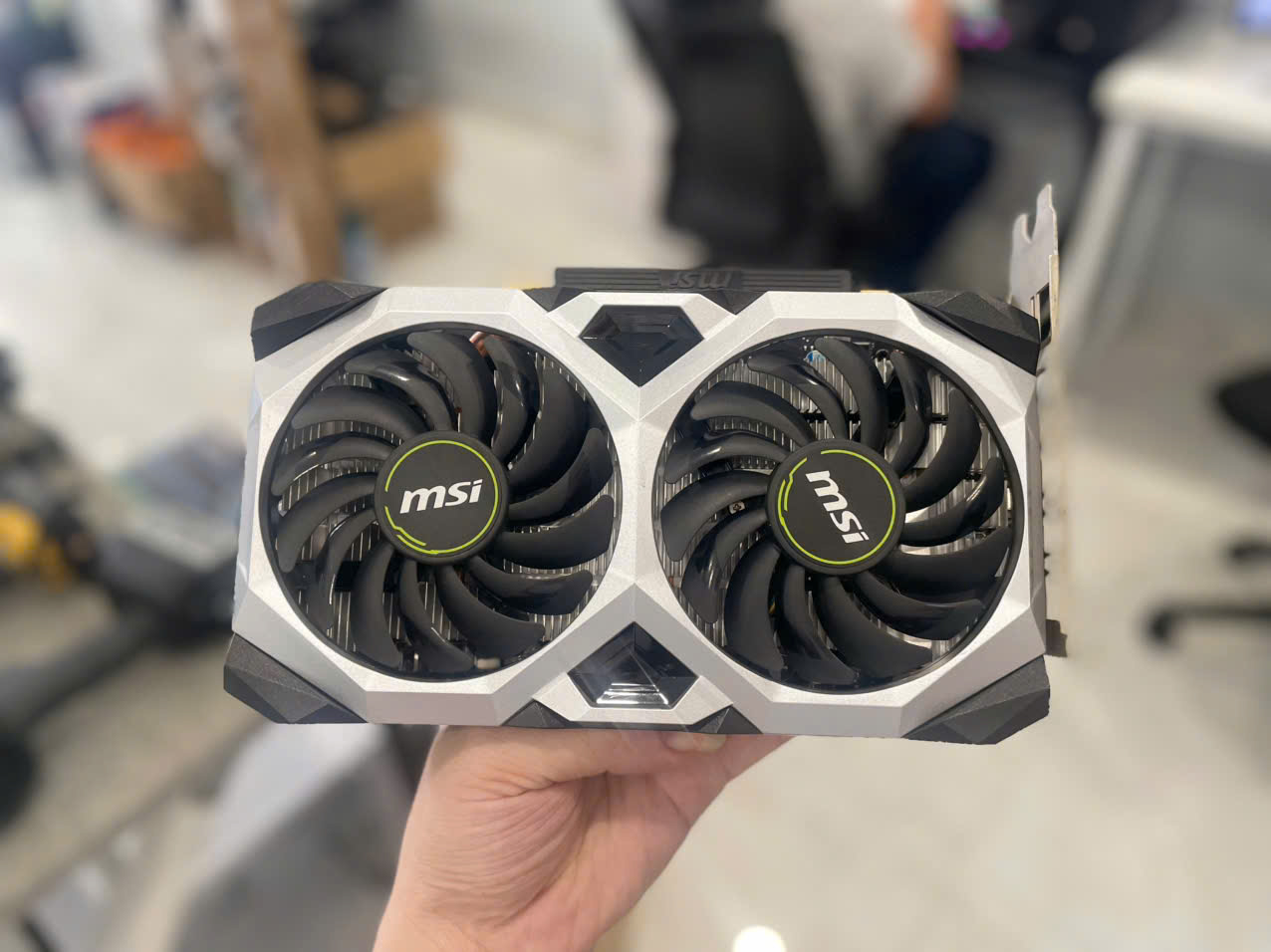 VGA GTX 1660 TI VETUS 6G 2 FAN MSI - Gọn nhẹ mát !