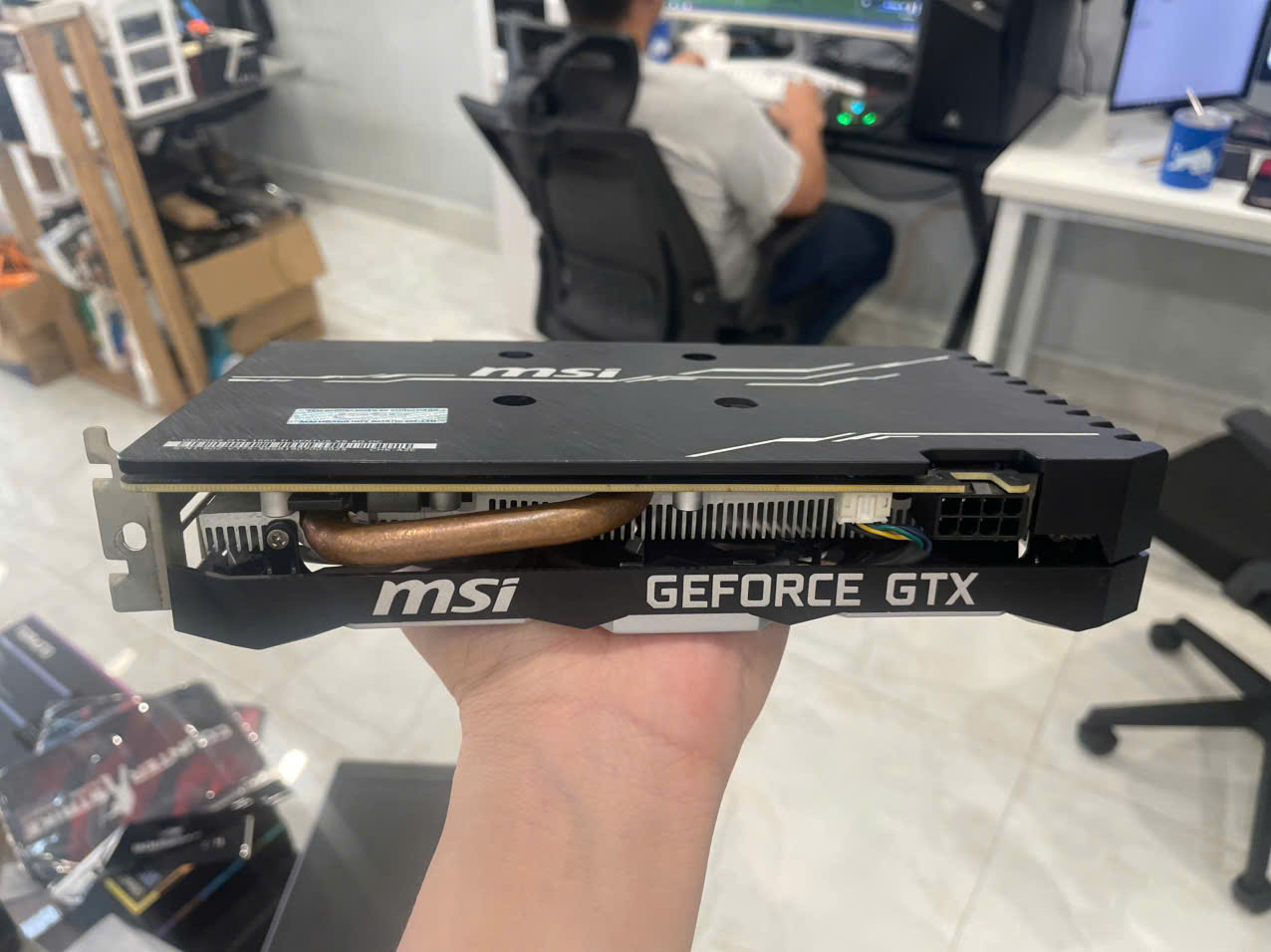 VGA GTX 1660 TI VETUS 6G 2 FAN MSI - Gọn nhẹ mát !