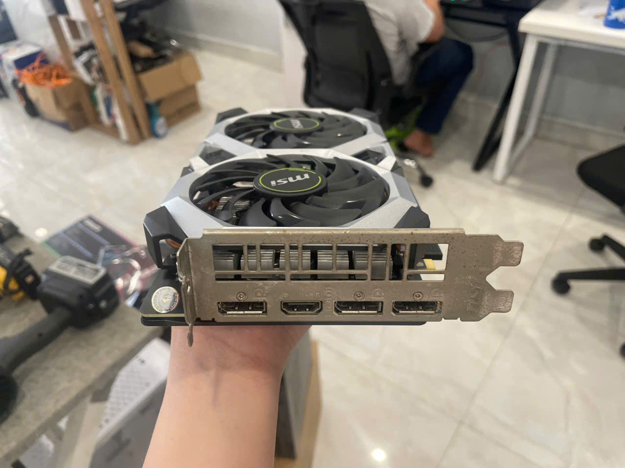 VGA GTX 1660 TI VETUS 6G 2 FAN MSI - Gọn nhẹ mát !