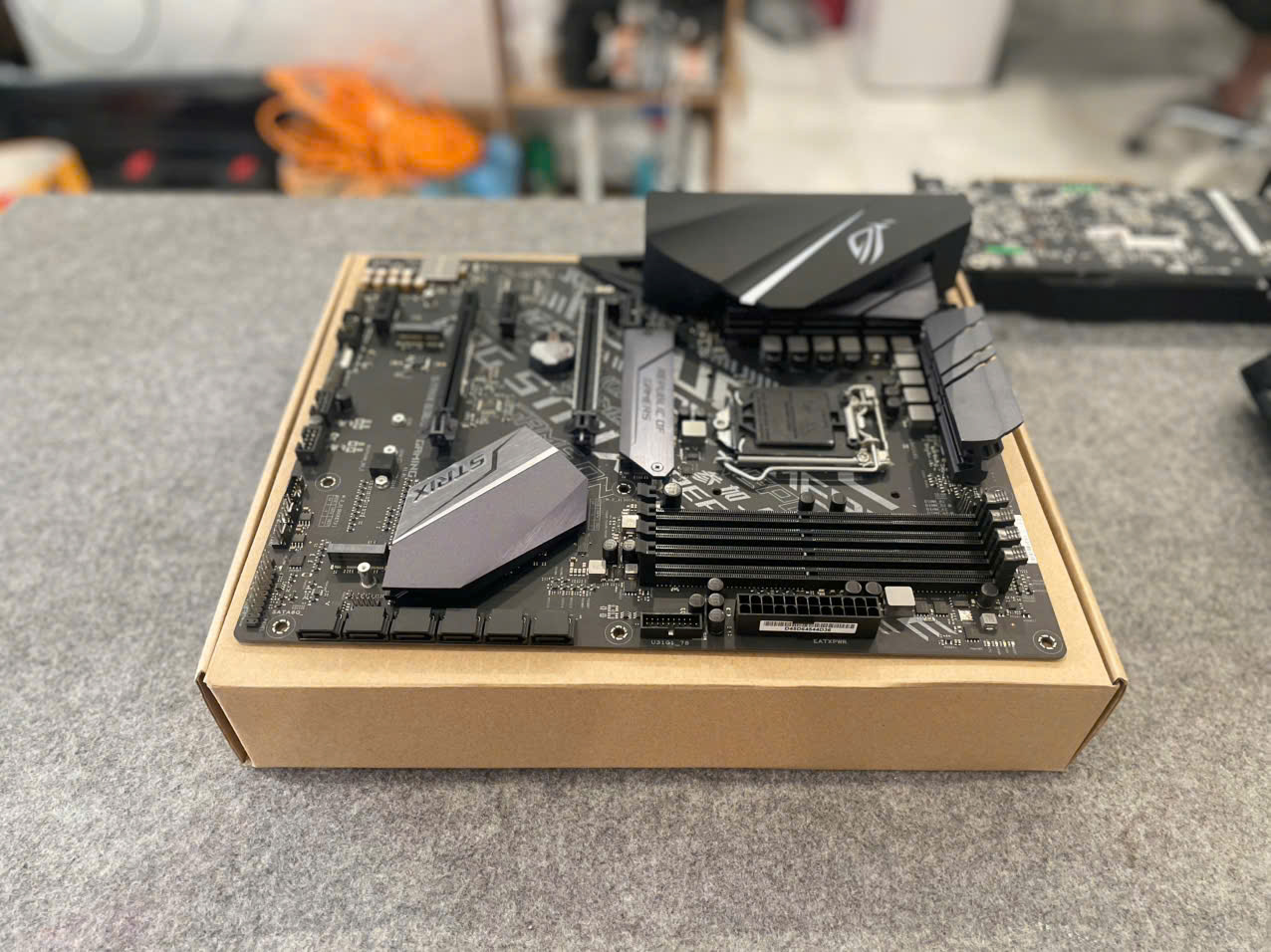 Main B365 asus ROG F Gaming hiệu năng cao